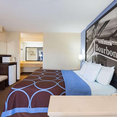 Super 8 By Wyndham Hammond Hotel Bagian luar foto